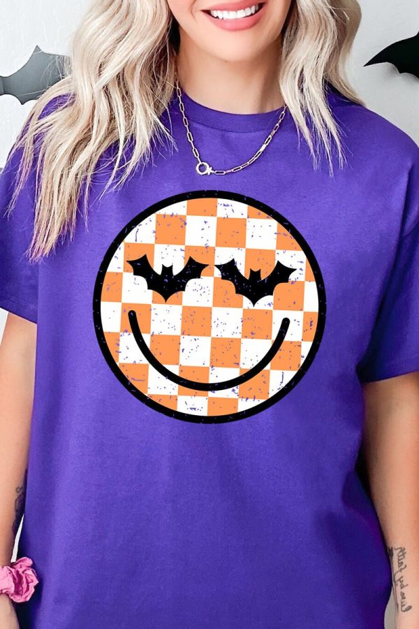 Batty Checkered Happy Face Short Sleeve Relaxed Fit T-Shirt Fashion